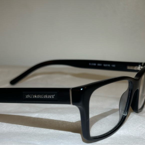 Authentic BURBERRY Eyeglasses - Picture 4 of 7
